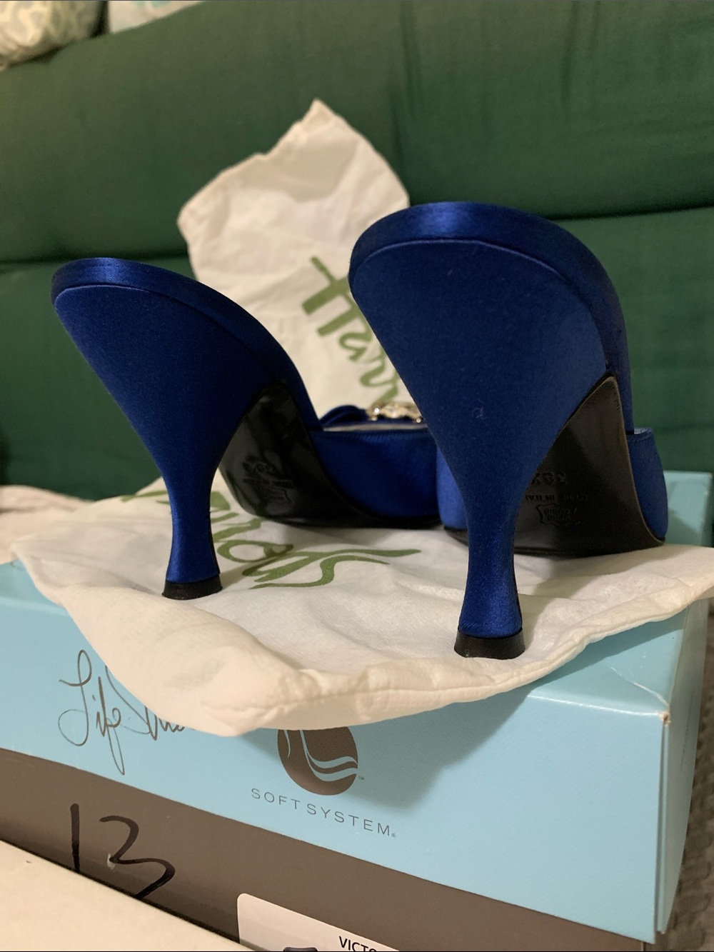 Sidonie Larizzí Harrods 38.5 Royal Blue Satin Pointed Toe Heels Crystal Buckle - Picture 8 of 10